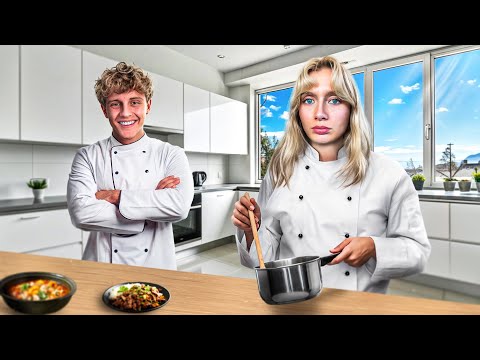ON ÉTAIT SENSÉ FAIRE UN LIVE CUISINE... 😅 (ft. @LaPanny)