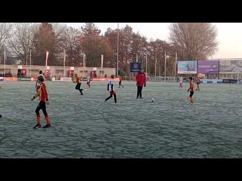 VV Rozenburg JO13-1 - VV Hellevoetsluis JO13-1 [2023-12-02] (2e helft)