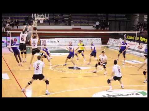 K.A. Group Carife 4 Torri Volley Ferrara - Unione Camaiorese 3-0 serie B2 Maschile