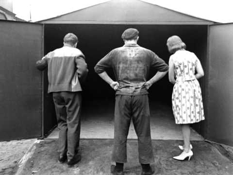 Берегись автомобиля - Trailer