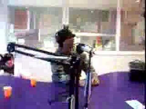 Berry Bleck Live in de uitzending FunX Fm Deel 1 (2007)