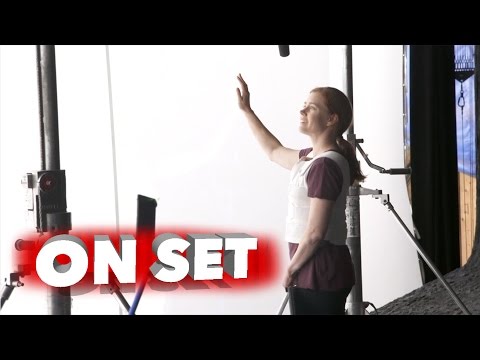 Arrival: Exclusive Behind the Scenes Featurette - Amy Adams, Jeremy Renner, Denis Villeneuve