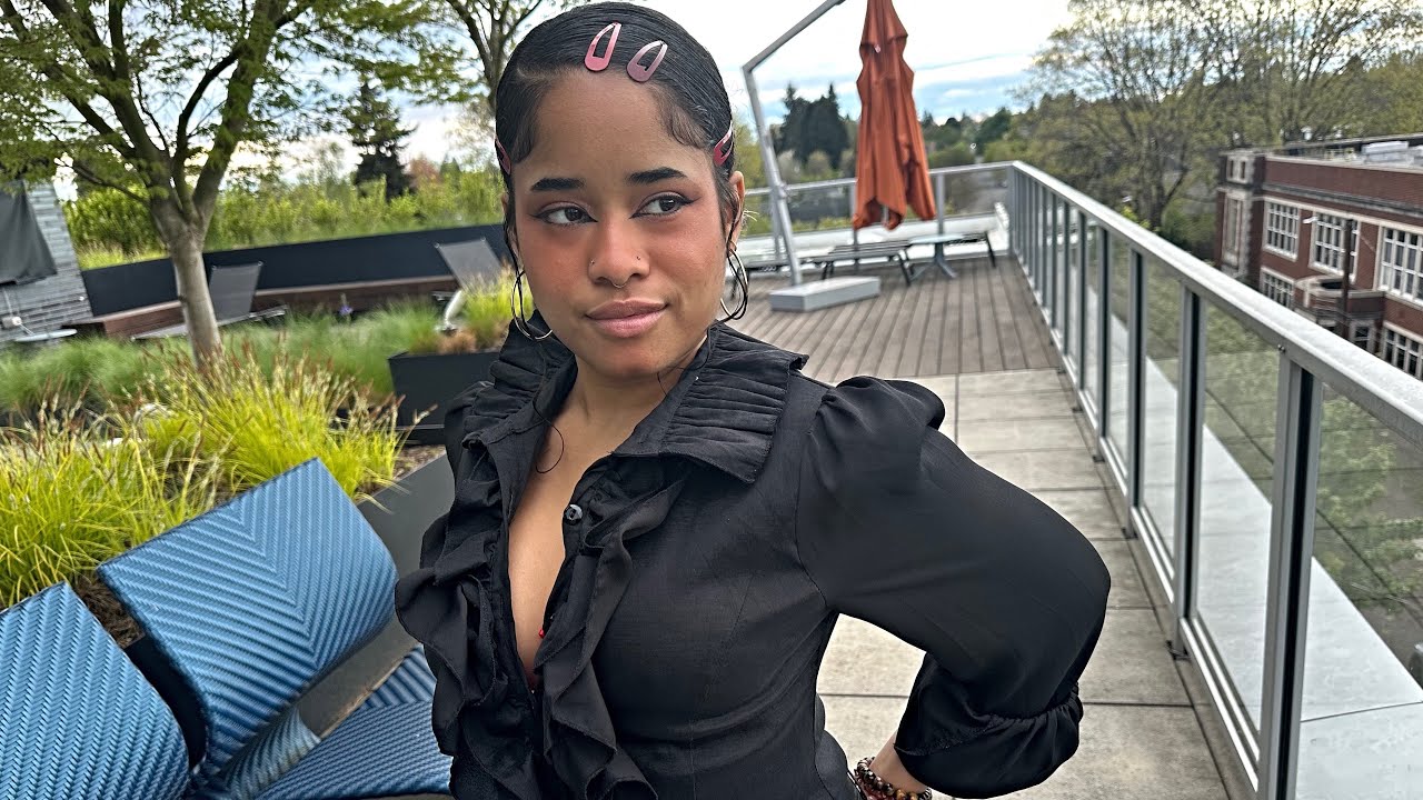 Filming with Goddess Iddy!