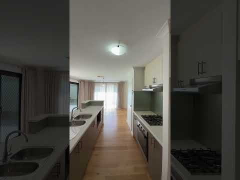 13 Dowerin Circuit, Lakelands, WA 6180, 4 slaapkamers, 2 badkamers, House