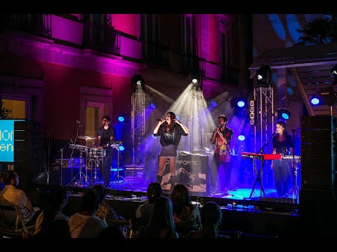 DELAPORTE - Live Show - Las Montañas #VersionaThyssen