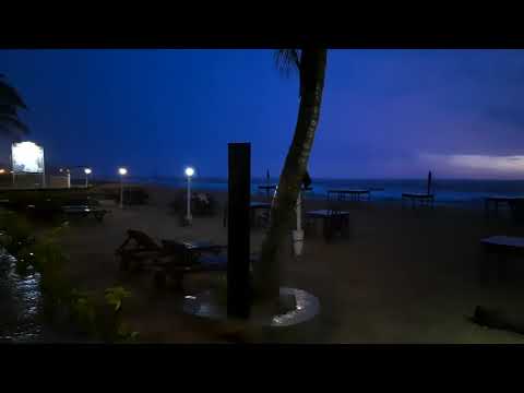 Mount Lavinia  Beach - Sri Lanka