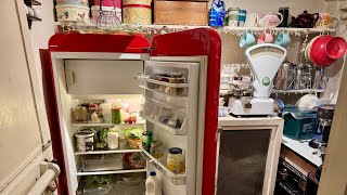 I Finally Cleaned My Fridge… Look What Was Inside 👀