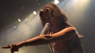 Delta Goodrem @ o2 Ritz, Manchester - Sitting on Top of the World