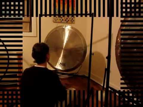 28" Zodiac Gong w/ Cannon Small Mallet