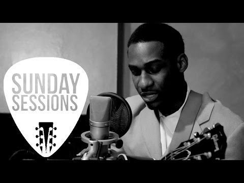 Leon Bridges -  River (Sunday Sessions)