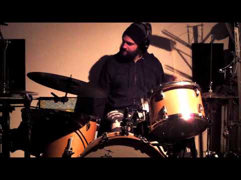 Wake 'N Break No. 1548 - Sparse Linear Groove w/ Hammerax Bash | Andrew McAuley (KindBeats)