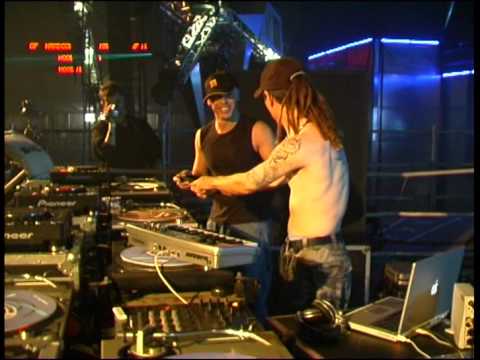 Masters Of Hardcore - Unleash The Beast (2004)