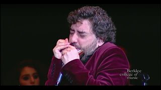 A Tribute to Paco De Lucía ft. Antonio Serrano - Por Buleria (Live at Berklee)