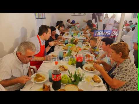 Bashkia shtron drekën e Bajramit në mensën sociale të Laprakës, Veliaj: Jemi në krah të njerëzve