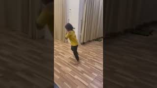 Download lagu AMANDA NGELENONG‼️😂 #shorts #alunadanamanda #alviandmiracle mp3