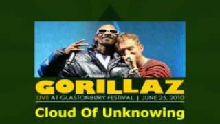 Gorillaz - Cloud Of Unknowing (Live at Glastonbury 2010)