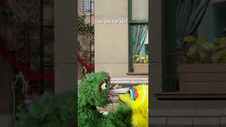 Baby Big Bird says Hello! #sesamestreet