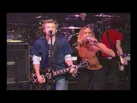 Sum 41 ft. Iggy Pop - "Little Know It All" (Live @ David Letterman 2003)