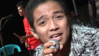 Download lagu New PALADA - Gadis Malaysia (Aris Febro) Live Madura 2008 mp3