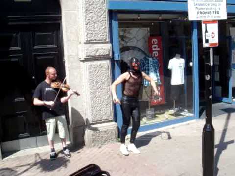 Bring out the dancin' gimp