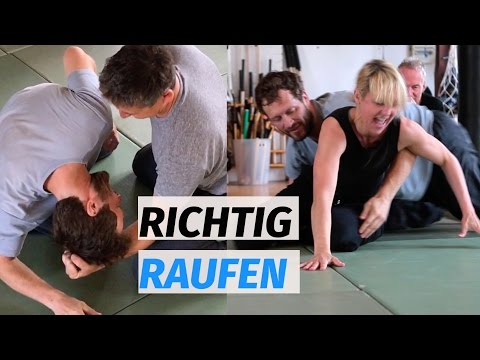 download lagu mp3 mp4 Play Fight Club Berlin, download lagu Play Fight Club Berlin gratis, unduh video klip Play Fight Club Berlin