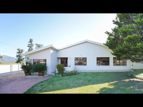 Beautiful family home in Langerug, Worcester