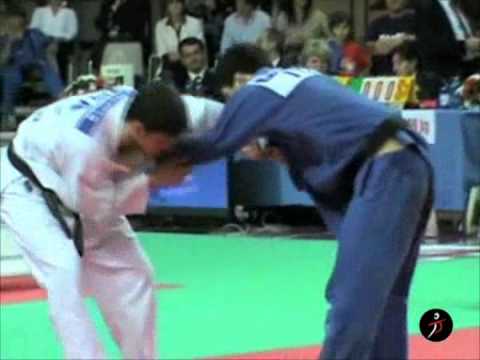 italiajudo.com_ Camp Ita Assoluti 2011 - Matteo Marconcini vs Giovanni Carollo - Finale 81kg