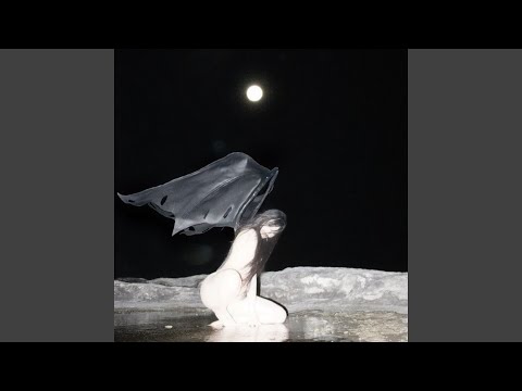 under the moon, im swaggin