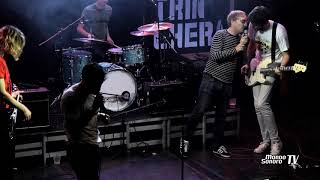 CAROLINA DURANTE Y ADOLFO AIRBAG