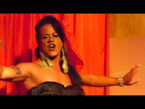 Beatriz Uber - Bar dos Amigos (24-03-13) FULL HD - BY LEH SANUTY