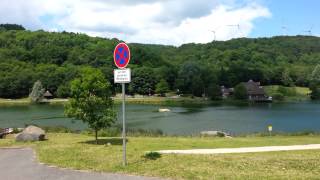 preview picture of video 'Rieden, Waldsee in der  Eifel etwa  20km von Mayen aus gelegen'