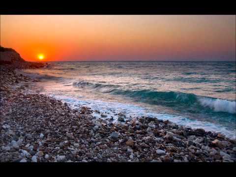 Peter Meatman & Philowz'O - Autumn At The Beach (Dellife remix) [cut]