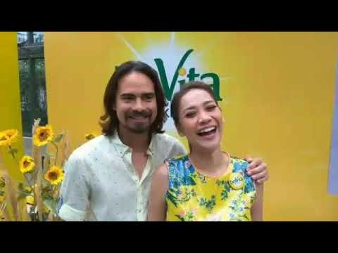 Potret Mesra Ashraf Sinclair dan BCL dalam Film Saus Kacang