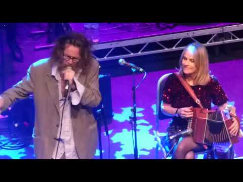 Liam Ó Maonlaí & Sharon Shannon Band -Lullaby Of London- Shepherds Bush Empire, London-December 2024