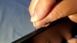 Inserting a SIM Card in the Samsung Galaxy Tab A - TabletConnect.org