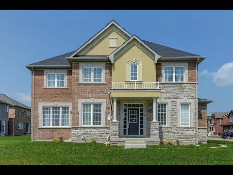 93 Mincing Trail Brampton