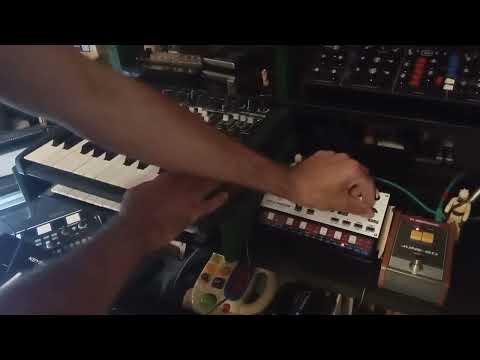 Arturia MiniBrute - will it drone?