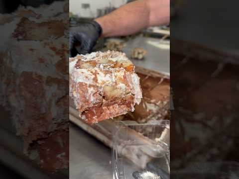 Best tiramisu in Las Vegas #303inthecut #vegaseats #lasvegasfood #tiramisu