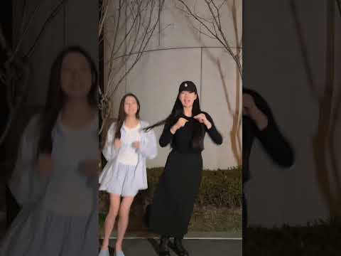 快找你的好朋友一起来跳呀