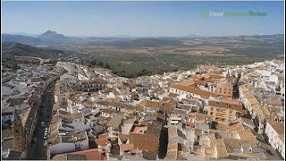 preview picture of video 'Plaza Ochavada, casas nobles e Iglesia de Santa Ana en Archidona, Málaga'