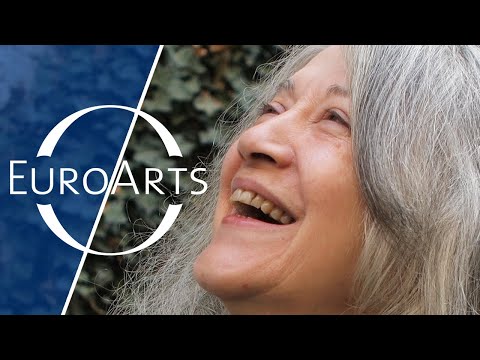 Martha Argerich's intimate portrait: Bloody Daughter - Film by Stéphanie Argerich