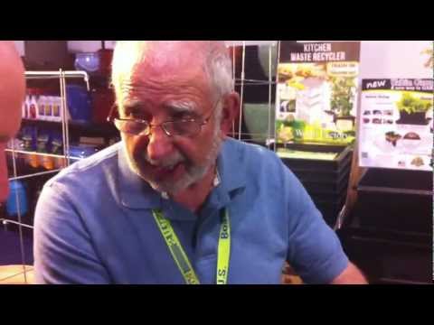 Worm Factory at the IGC show in Chicago 2012