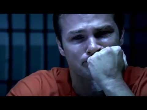 Brad Hawkins in Wire in the Blood