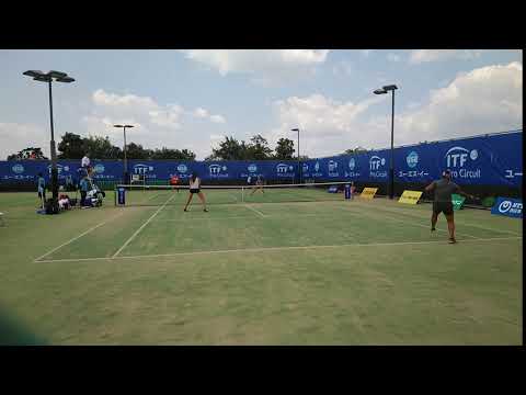 (ダブルス)久留米市ユー・エス・イーカップ国際女子テニス2019　林恵里奈 選手・内島萌夏 選手 ペア vs ﾍﾞｸﾀｽﾞｴﾐﾅ 選手・ﾑｰｱﾀﾗ 選手 ペア