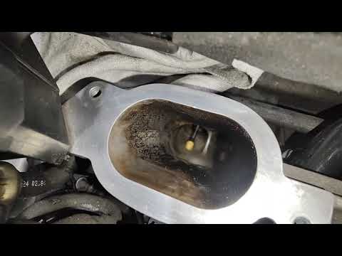 Porsche 996 S.R - Intake ports fully cleaned