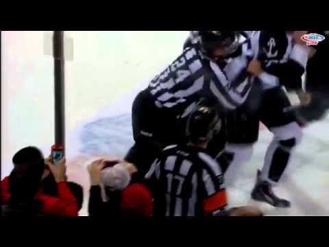 Mitchell Heard vs Richard Clune