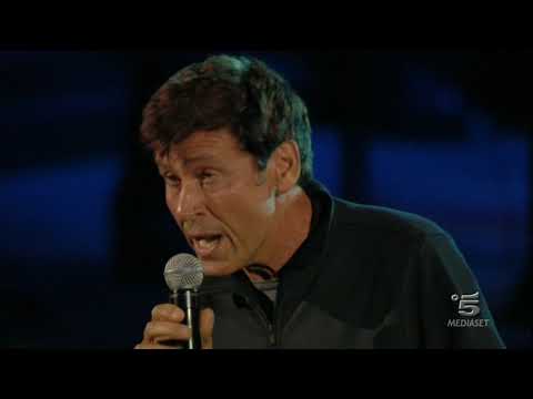Adriano Celentano Gianni Morandi  - Woman in love -  live Verona
