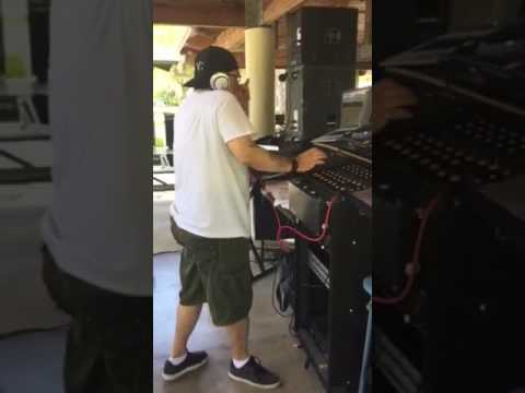 Luis Mario DJ at Groovin' in the Park 7-9-17 Caught in the act!!!