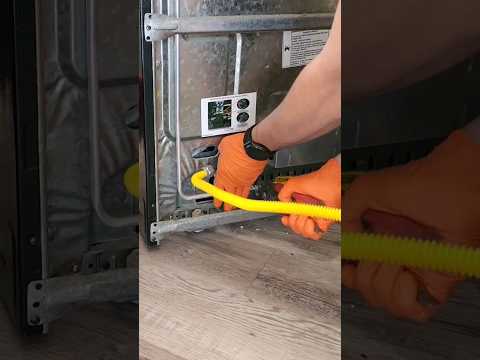 Connecting gas to a stove #plumbingrepair #homerepair #plumber