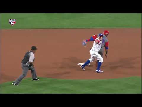 Javy Báez's crazy no-look tag from the 2017 World Baseball Classic!!